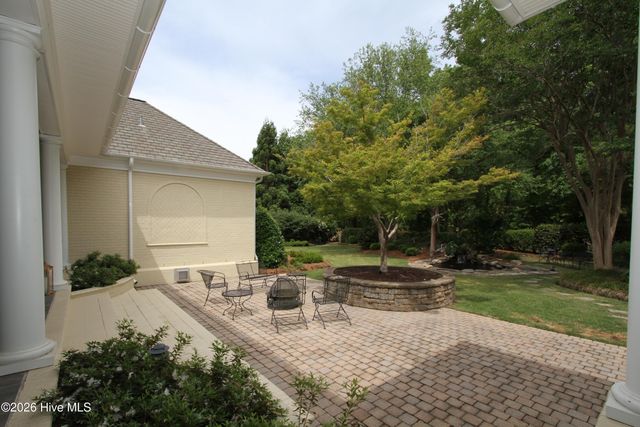 508 Chesapeake Place, Greenville, NC 27858