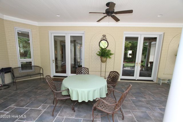 508 Chesapeake Place, Greenville, NC 27858