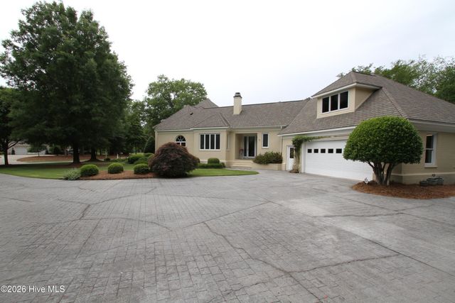 508 Chesapeake Place, Greenville, NC 27858