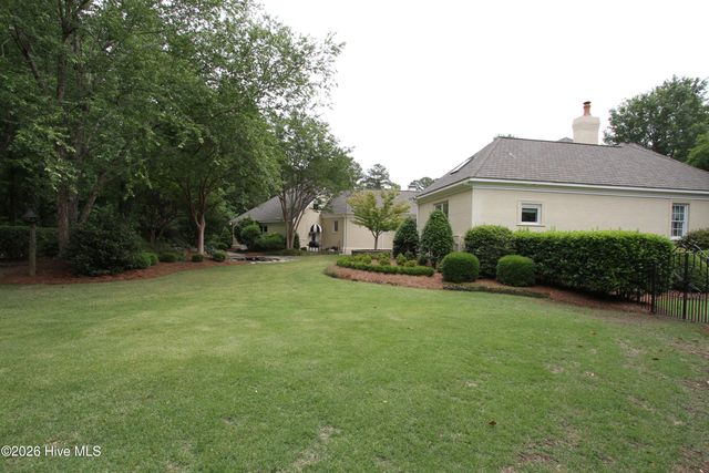 508 Chesapeake Place, Greenville, NC 27858