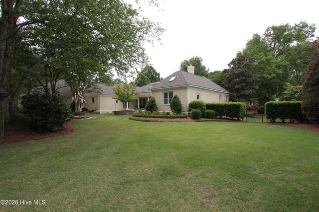 508 Chesapeake Place, Greenville, NC 27858