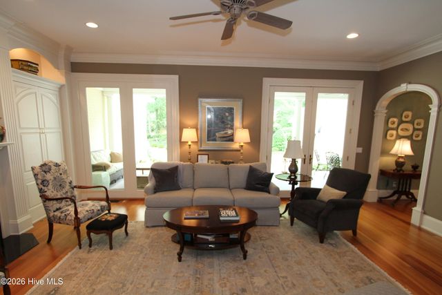 508 Chesapeake Place, Greenville, NC 27858
