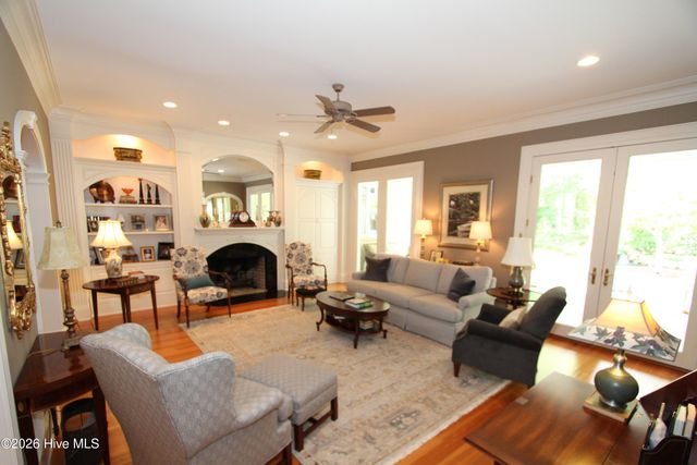 508 Chesapeake Place, Greenville, NC 27858