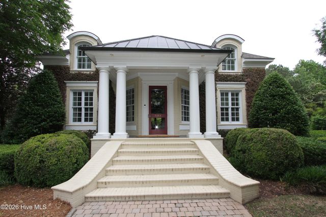 508 Chesapeake Place, Greenville, NC 27858