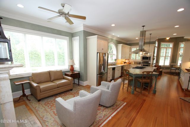 508 Chesapeake Place, Greenville, NC 27858
