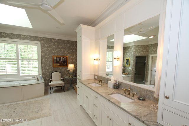 508 Chesapeake Place, Greenville, NC 27858