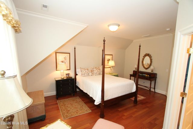 508 Chesapeake Place, Greenville, NC 27858