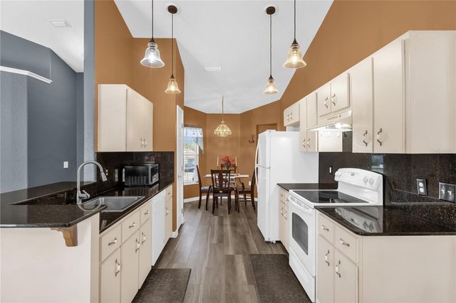 8506 SW 136TH LOOP, Ocala, FL 34473