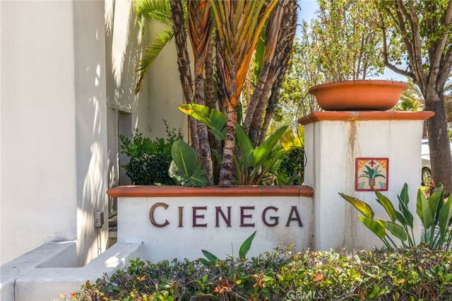 1750 Grand Avenue 6, Long Beach, CA 90804