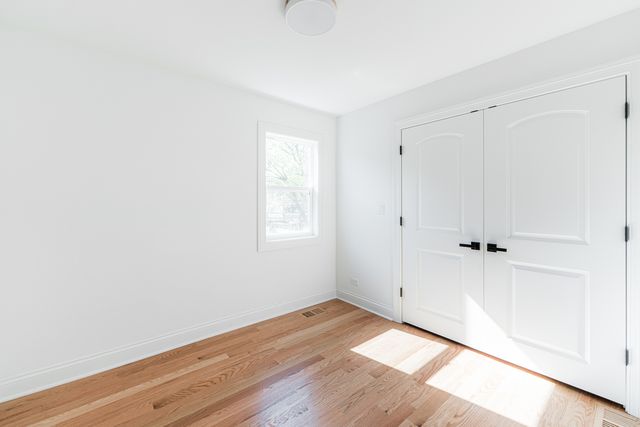 4134 W Roscoe Street, Chicago, IL 60641