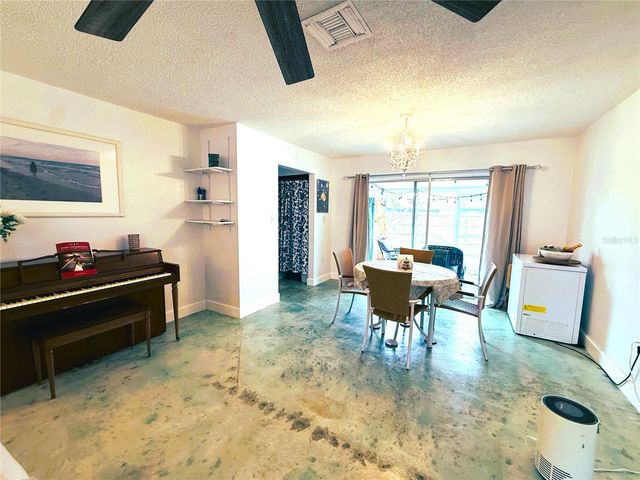 1301 PINEWOOD LANE, Ocoee, FL 34761