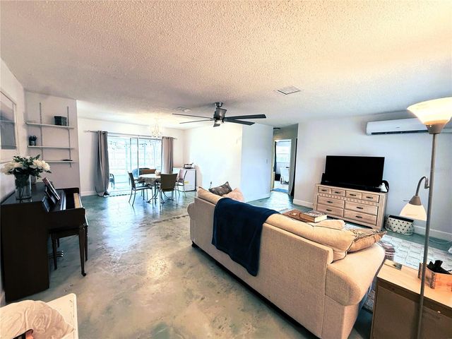 1301 PINEWOOD LANE, Ocoee, FL 34761