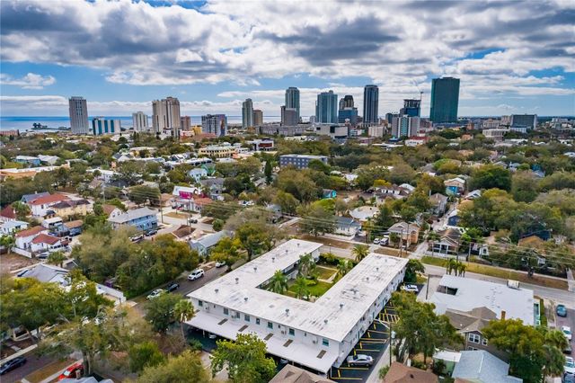 525 9TH AVENUE N 9, St Petersburg, FL 33701