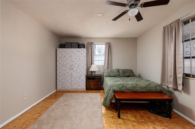 525 9TH AVENUE N 9, St Petersburg, FL 33701