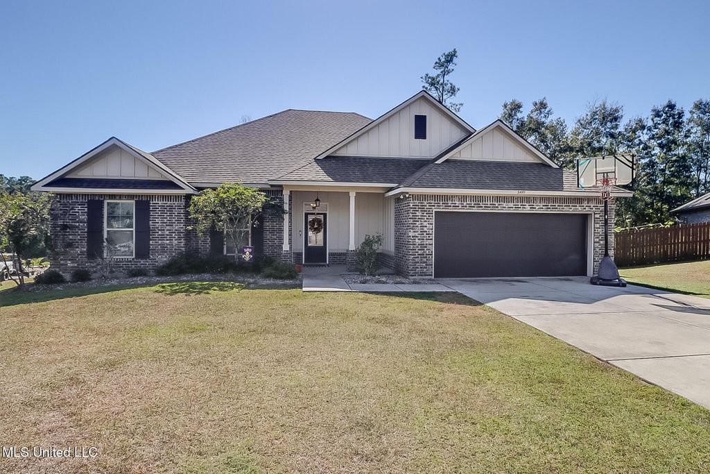 24971 Knollwood Drive, Pass Christian, MS 39571