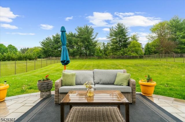 313 Ridge Rd, Kingwood Twp., NJ 08825