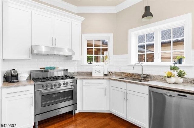 313 Ridge Rd, Kingwood Twp., NJ 08825