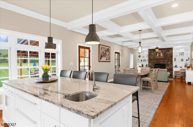 313 Ridge Rd, Kingwood Twp., NJ 08825