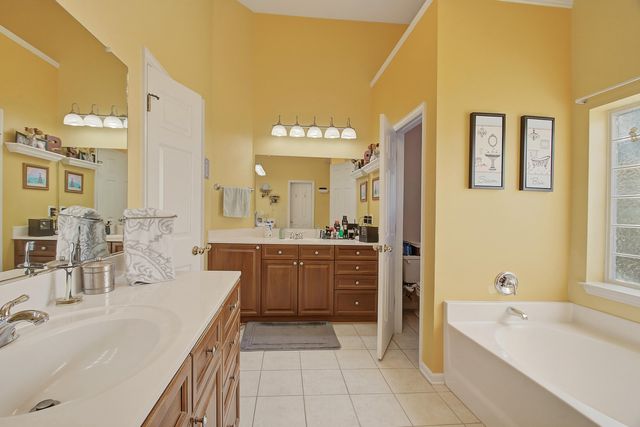 9382 Harroway Road, Summerville, SC 29485