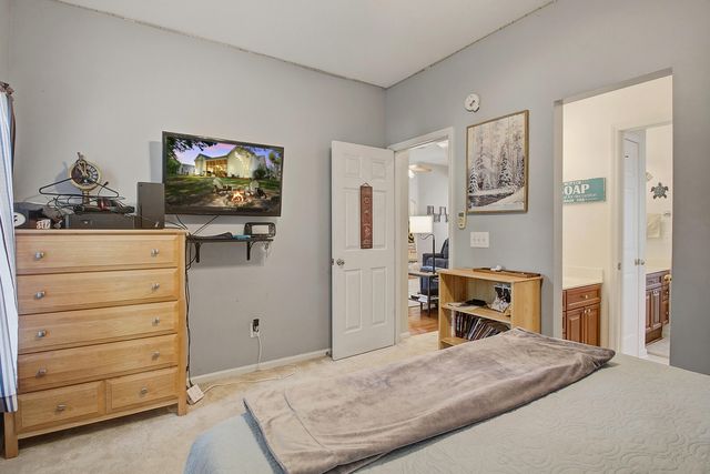 9382 Harroway Road, Summerville, SC 29485