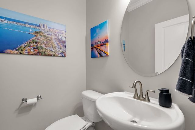 3911 Orchard Drive 3911, Bettendorf, IA 52722