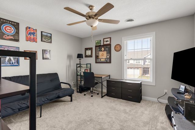 3911 Orchard Drive 3911, Bettendorf, IA 52722