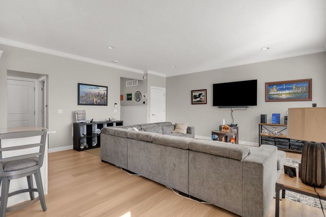 3911 Orchard Drive 3911, Bettendorf, IA 52722