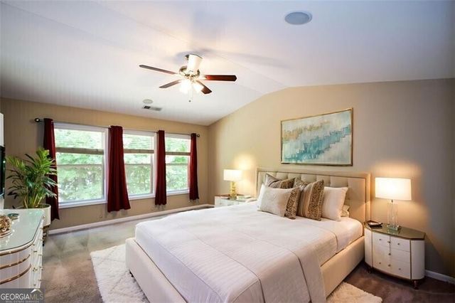 1781 Waterside Drive NW, Kennesaw, GA 30152