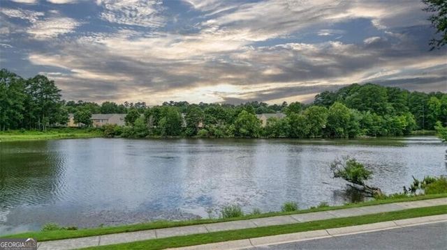 1781 Waterside Drive NW, Kennesaw, GA 30152