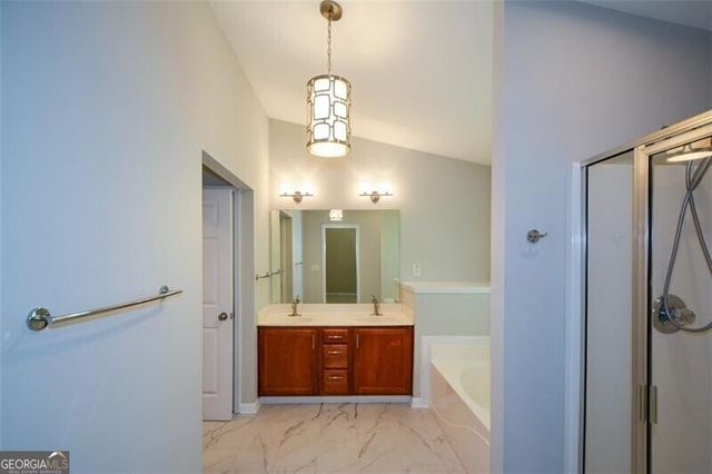 1781 Waterside Drive NW, Kennesaw, GA 30152