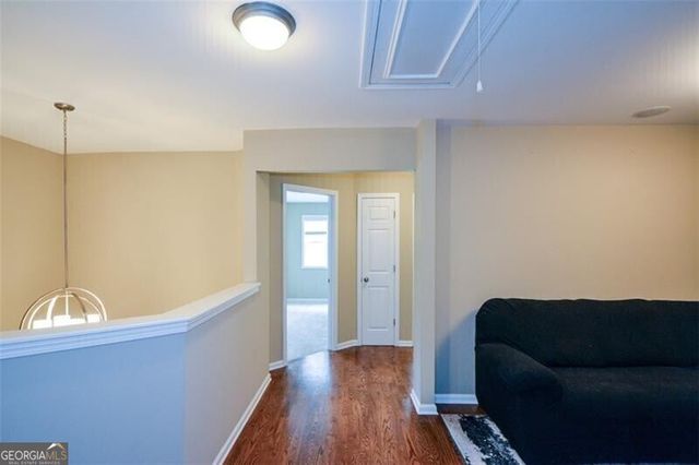 1781 Waterside Drive NW, Kennesaw, GA 30152