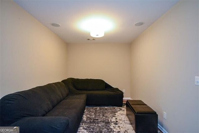 1781 Waterside Drive NW, Kennesaw, GA 30152