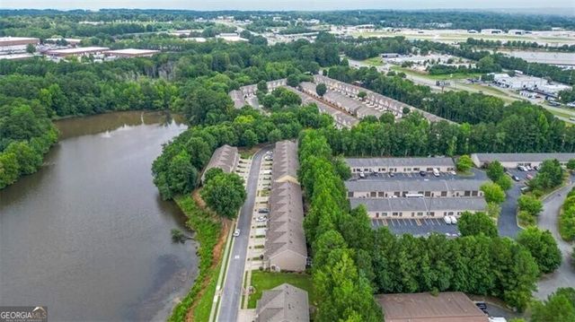 1781 Waterside Drive NW, Kennesaw, GA 30152