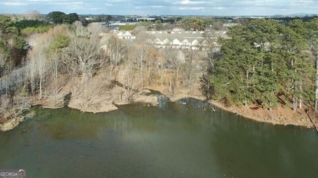 1781 Waterside Drive NW, Kennesaw, GA 30152