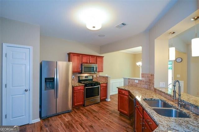 1781 Waterside Drive NW, Kennesaw, GA 30152