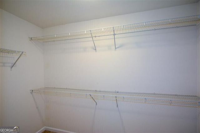 1781 Waterside Drive NW, Kennesaw, GA 30152