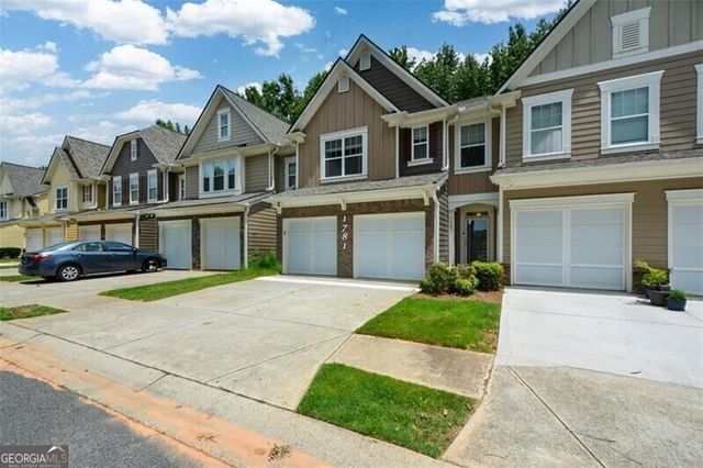 1781 Waterside Drive NW, Kennesaw, GA 30152