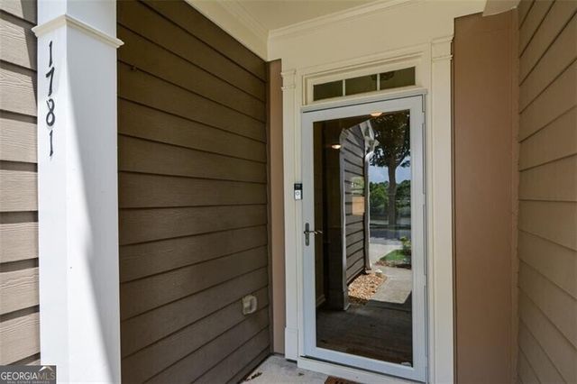 1781 Waterside Drive NW, Kennesaw, GA 30152