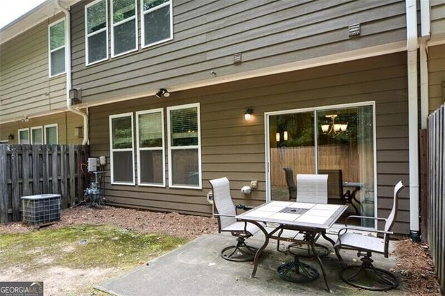 1781 Waterside Drive NW, Kennesaw, GA 30152