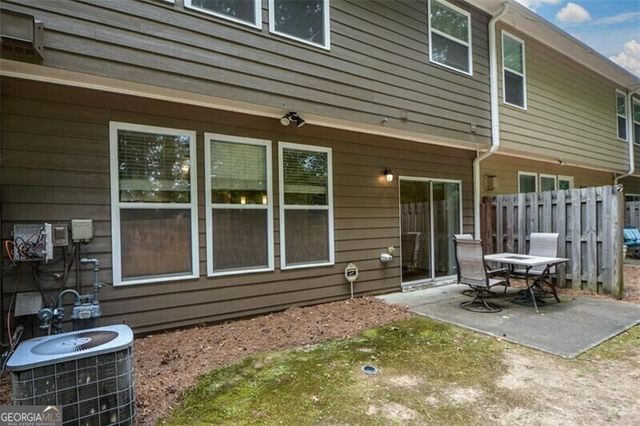 1781 Waterside Drive NW, Kennesaw, GA 30152