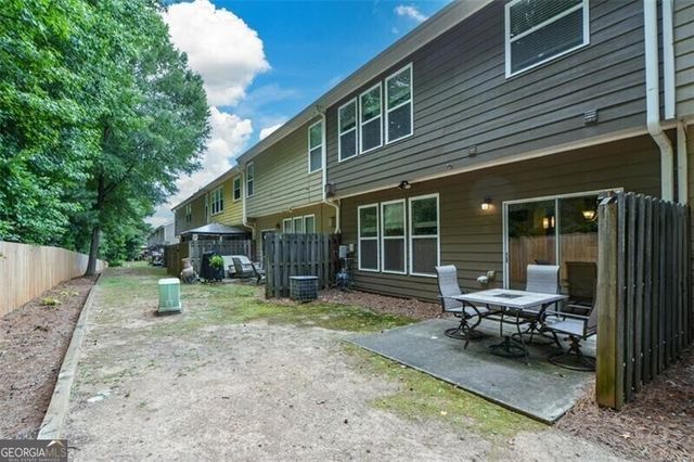 1781 Waterside Drive NW, Kennesaw, GA 30152