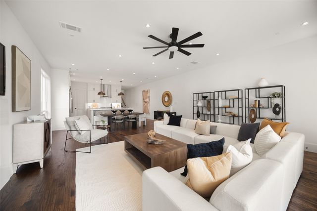 6304 Covington Lane, Dallas, TX 75214