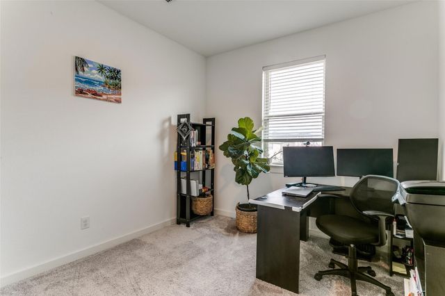 2732 Vista Park Lane, Lewisville, TX 75067