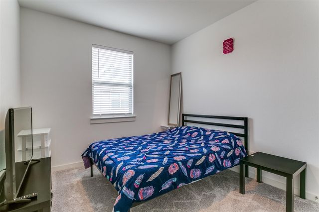 2732 Vista Park Lane, Lewisville, TX 75067