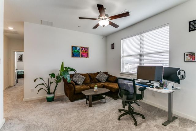 2732 Vista Park Lane, Lewisville, TX 75067