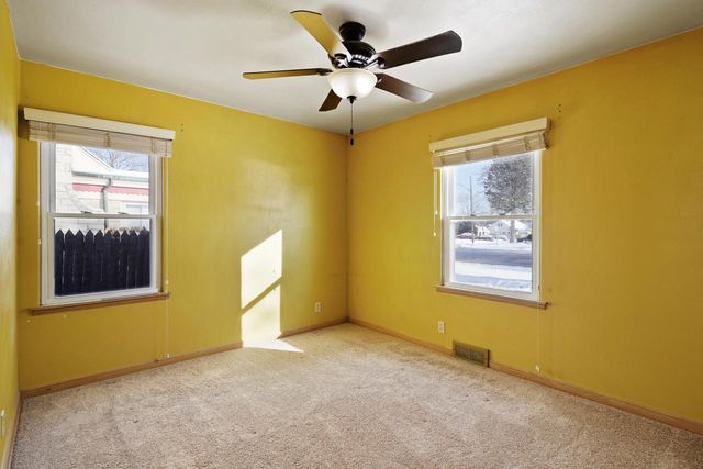 7108 Pershing BOULEVARD, Kenosha, WI 53142