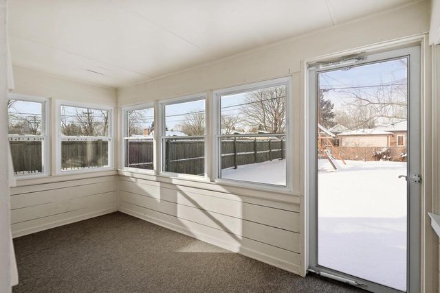 7108 Pershing BOULEVARD, Kenosha, WI 53142