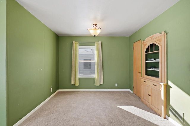 7108 Pershing BOULEVARD, Kenosha, WI 53142