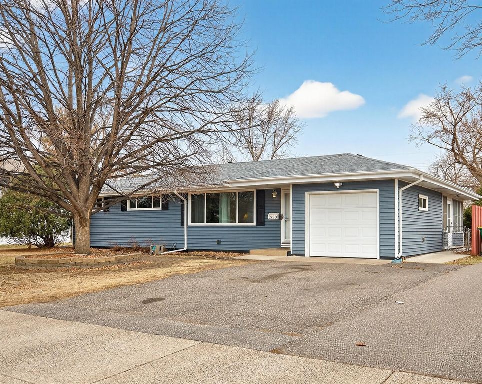 2700 64th Avenue N, Brooklyn Center, MN 55430