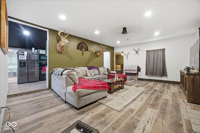 9144 S Geneva Main Street, Flat Rock, IN 47234